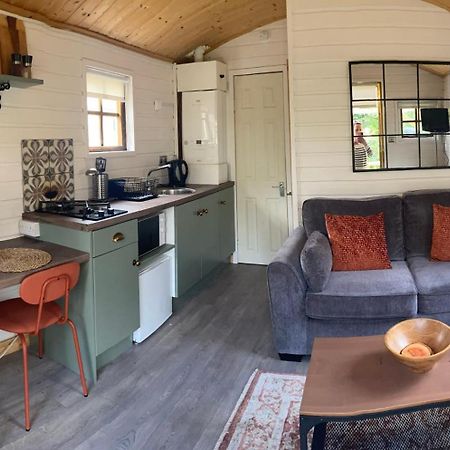 Letterkenny Cabin 외부 사진